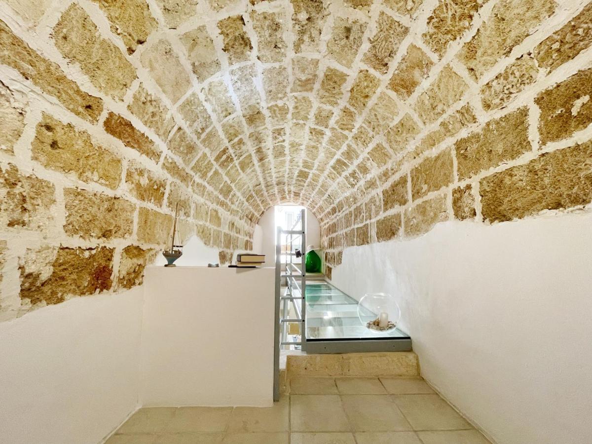 Mediterraneo House- Casa Nel Centro Storico Matino Dış mekan fotoğraf