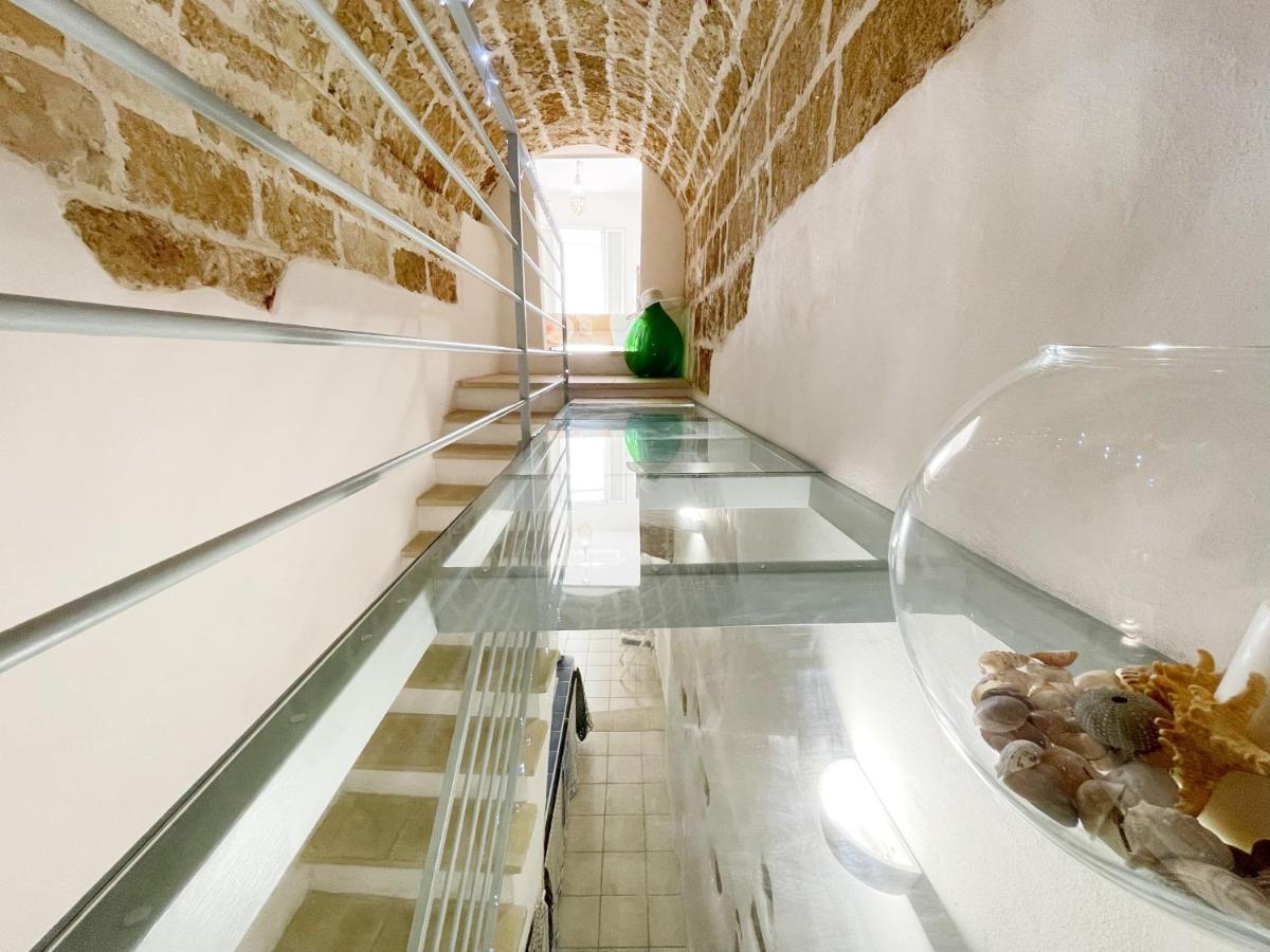 Mediterraneo House- Casa Nel Centro Storico Matino Dış mekan fotoğraf
