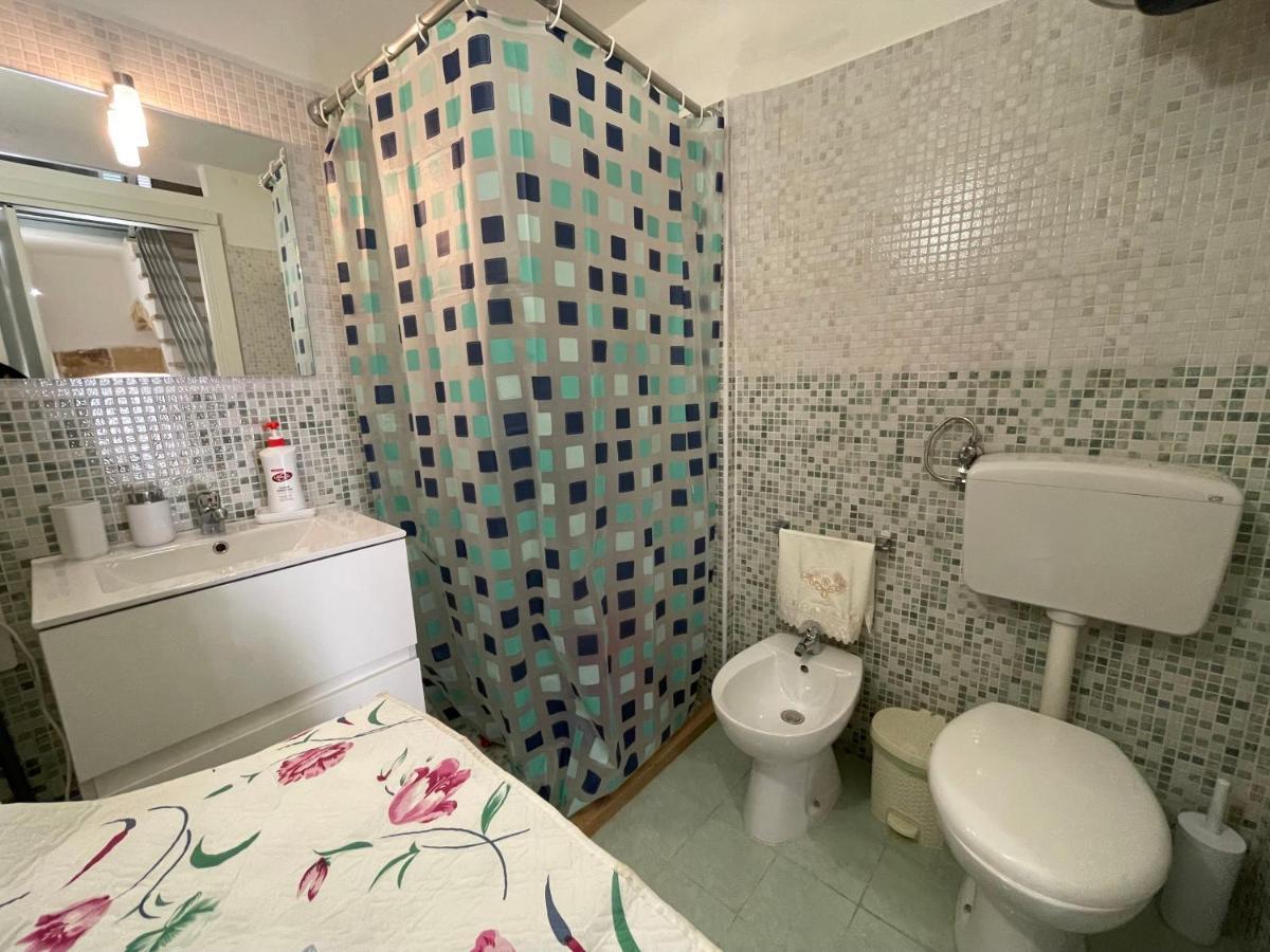 Mediterraneo House- Casa Nel Centro Storico Matino Dış mekan fotoğraf