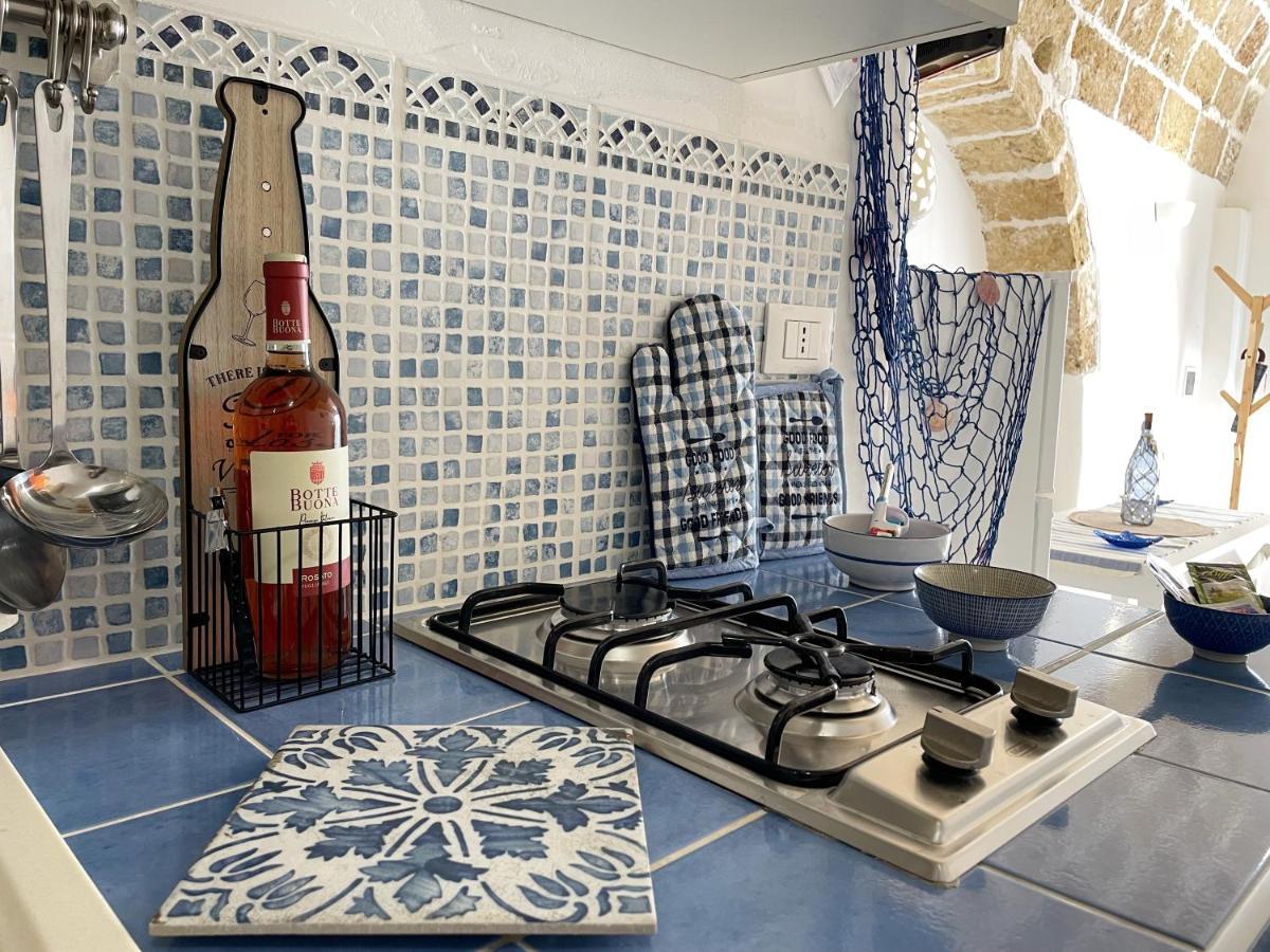 Mediterraneo House- Casa Nel Centro Storico Matino Dış mekan fotoğraf