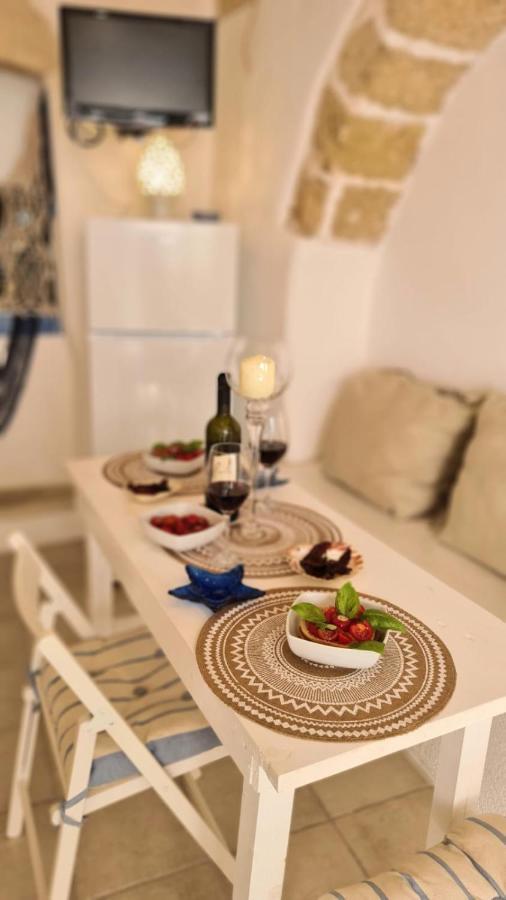 Mediterraneo House- Casa Nel Centro Storico Matino Dış mekan fotoğraf